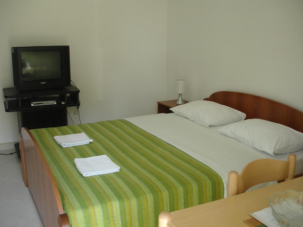 Apartment Dakic Herceg Novi Zimmer foto