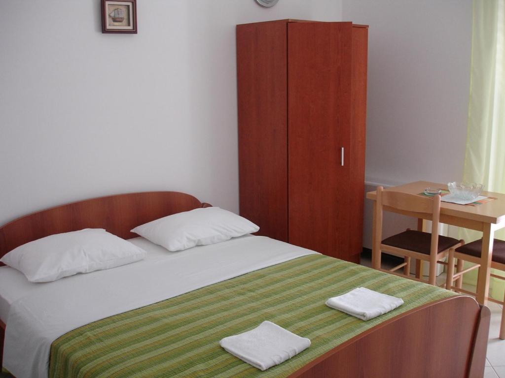 Apartment Dakic Herceg Novi Zimmer foto